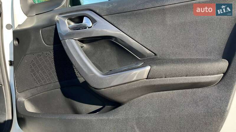 Позашляховик / Кросовер Peugeot 2008 2019 в Києві