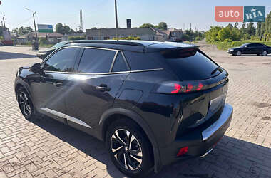 Внедорожник / Кроссовер Peugeot 2008 2020 в 
