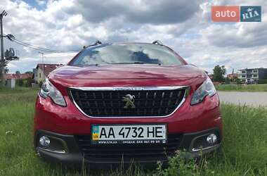 Внедорожник / Кроссовер Peugeot 2008 2017 в Киеве