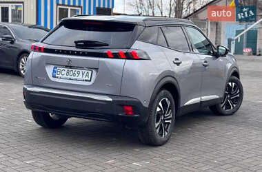 Внедорожник / Кроссовер Peugeot 2008 2021 в 