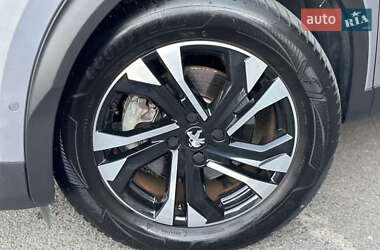 Внедорожник / Кроссовер Peugeot 2008 2021 в 