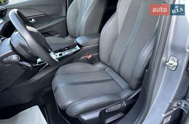 Внедорожник / Кроссовер Peugeot 2008 2021 в 