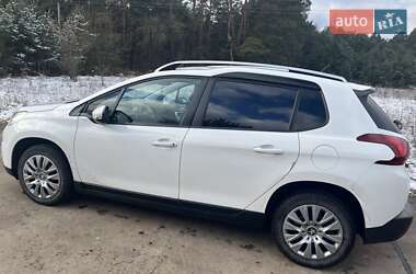 Позашляховик / Кросовер Peugeot 2008 2016 в Луцьку