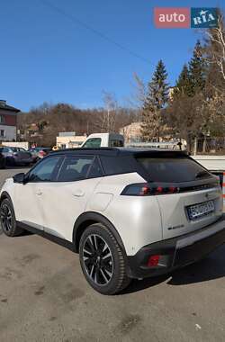 Позашляховик / Кросовер Peugeot 2008 2021 в Львові