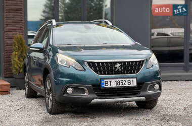 Позашляховик / Кросовер Peugeot 2008 2016 в 