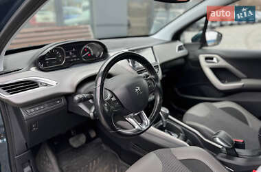 Позашляховик / Кросовер Peugeot 2008 2016 в 