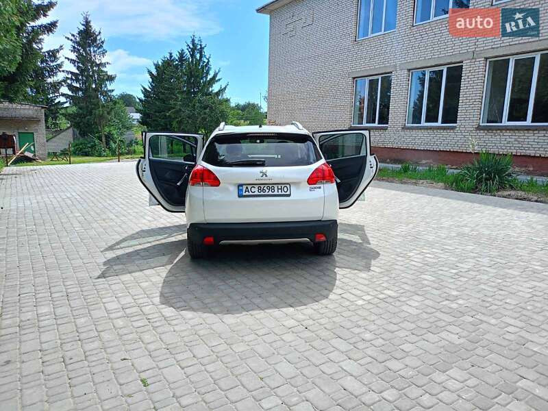 Позашляховик / Кросовер Peugeot 2008 2013 в Рівному фото 8 Позашляховик / Кросовер Peugeot 2008 2013 в Рівному