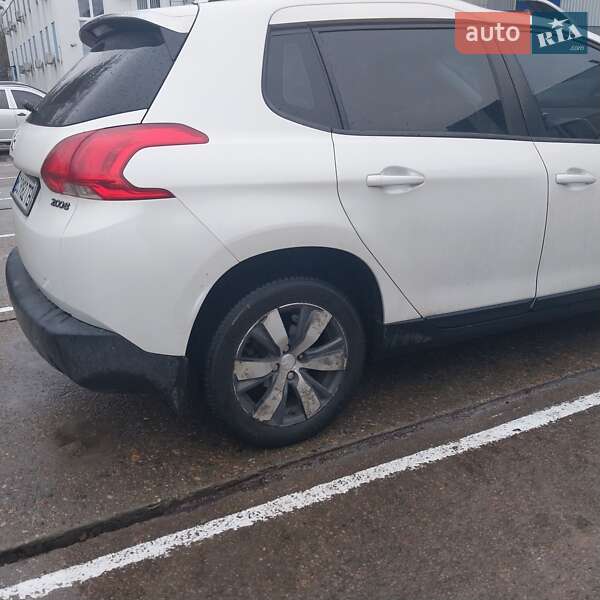 Внедорожник / Кроссовер Peugeot 2008 2014 в Львове
