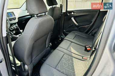 Внедорожник / Кроссовер Peugeot 2008 2013 в 