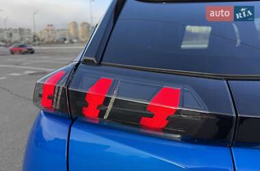 Внедорожник / Кроссовер Peugeot 2008 2021 в 
