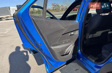 Внедорожник / Кроссовер Peugeot 2008 2021 в 