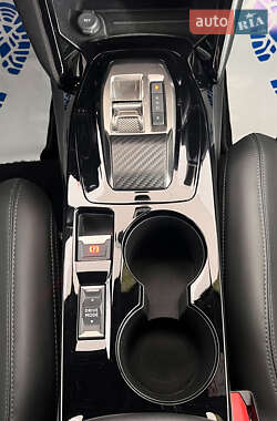 Внедорожник / Кроссовер Peugeot 2008 2022 в 