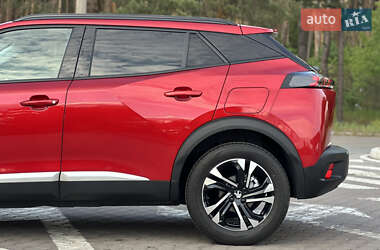 Позашляховик / Кросовер Peugeot 2008 2020 в 