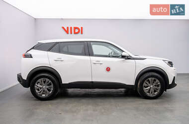 Внедорожник / Кроссовер Peugeot 2008 2020 в 