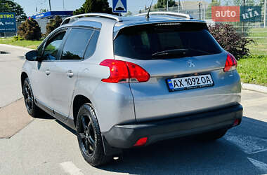Внедорожник / Кроссовер Peugeot 2008 2013 в 