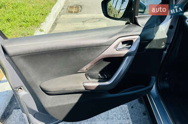 Внедорожник / Кроссовер Peugeot 2008 2013 в 