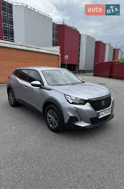 Позашляховик / Кросовер Peugeot 2008 2020 в 