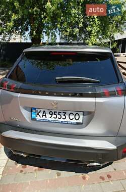Внедорожник / Кроссовер Peugeot 2008 2020 в 