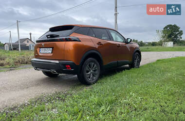 Внедорожник / Кроссовер Peugeot 2008 2021 в 