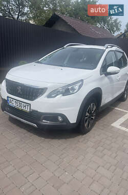 Внедорожник / Кроссовер Peugeot 2008 2017 в Ковеле