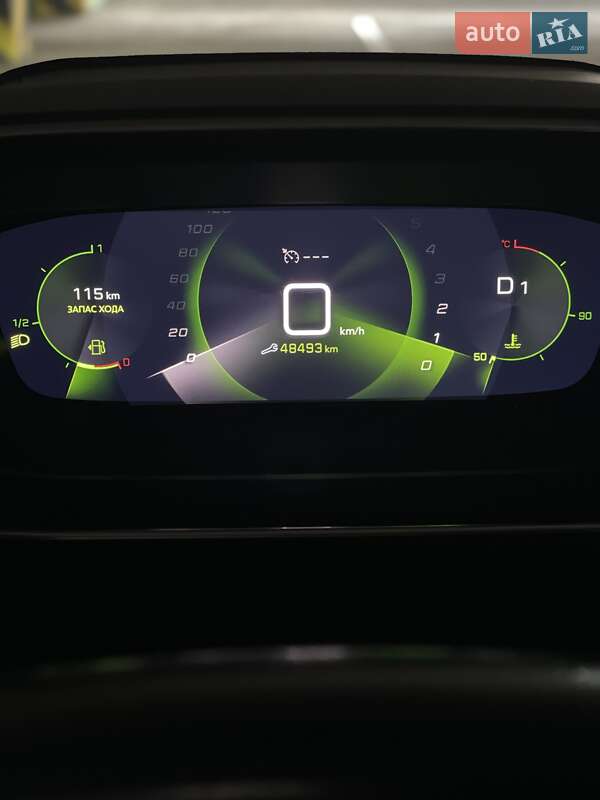 Позашляховик / Кросовер Peugeot 2008 2020 в Дніпрі