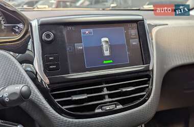 Внедорожник / Кроссовер Peugeot 2008 2016 в 