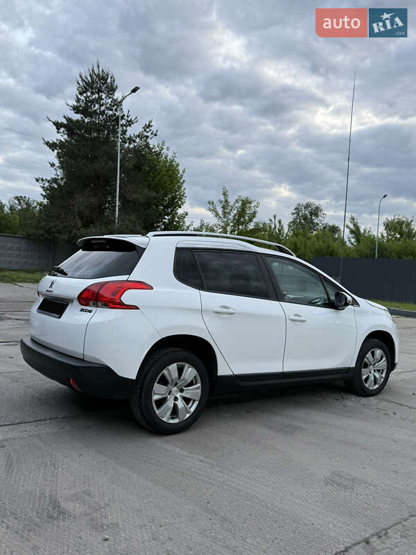 Внедорожник / Кроссовер Peugeot 2008 2014 в Рава-Русской