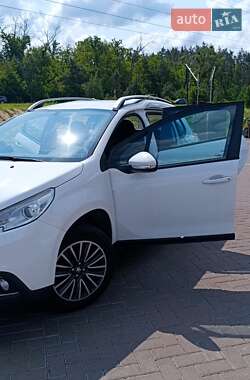 Внедорожник / Кроссовер Peugeot 2008 2016 в 