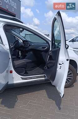Внедорожник / Кроссовер Peugeot 2008 2016 в 