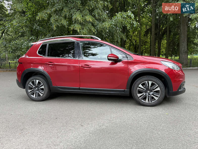 Позашляховик / Кросовер Peugeot 2008 2017 в Ніжині
