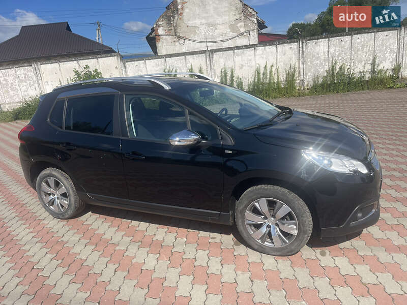 Peugeot 2008 2015