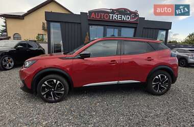 Позашляховик / Кросовер Peugeot 2008 2022 в 
