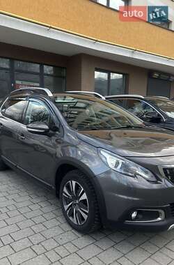 Внедорожник / Кроссовер Peugeot 2008 2017 в Львове