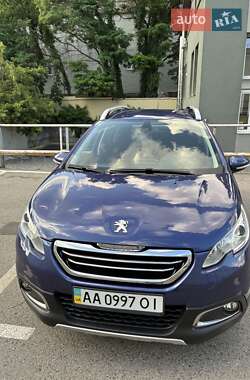 Внедорожник / Кроссовер Peugeot 2008 2014 в Киеве