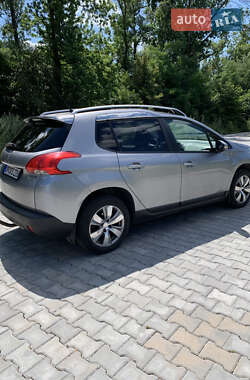Позашляховик / Кросовер Peugeot 2008 2015 в Києві