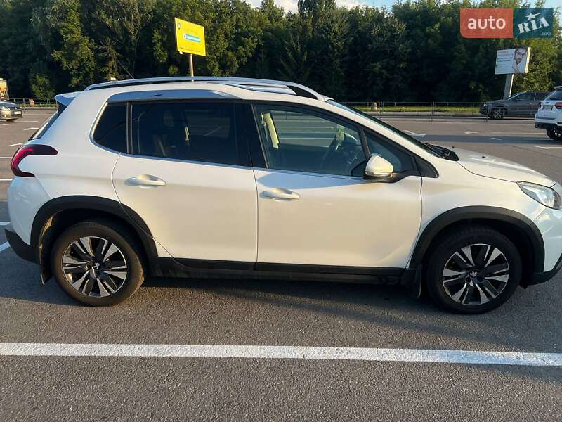 Peugeot 2008 2017