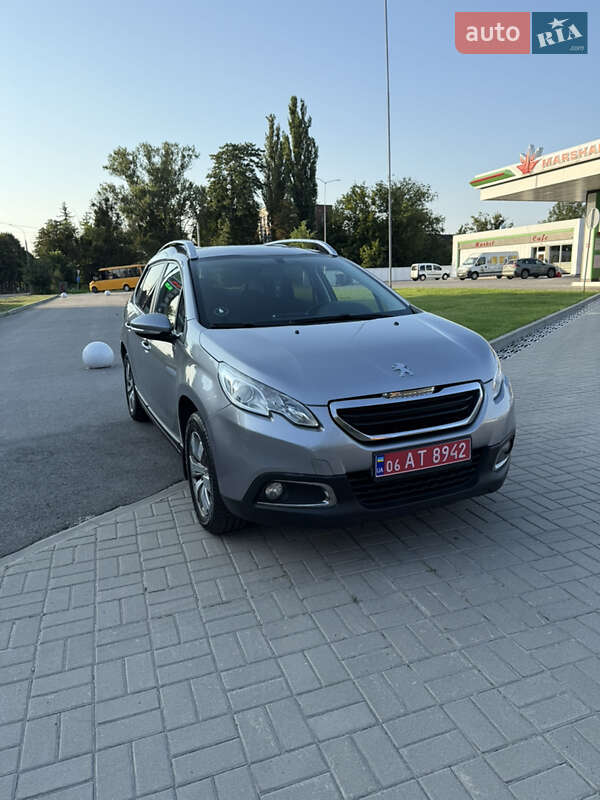 Peugeot 2008 2015
