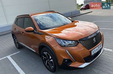 Внедорожник / Кроссовер Peugeot 2008 2020 в Киеве