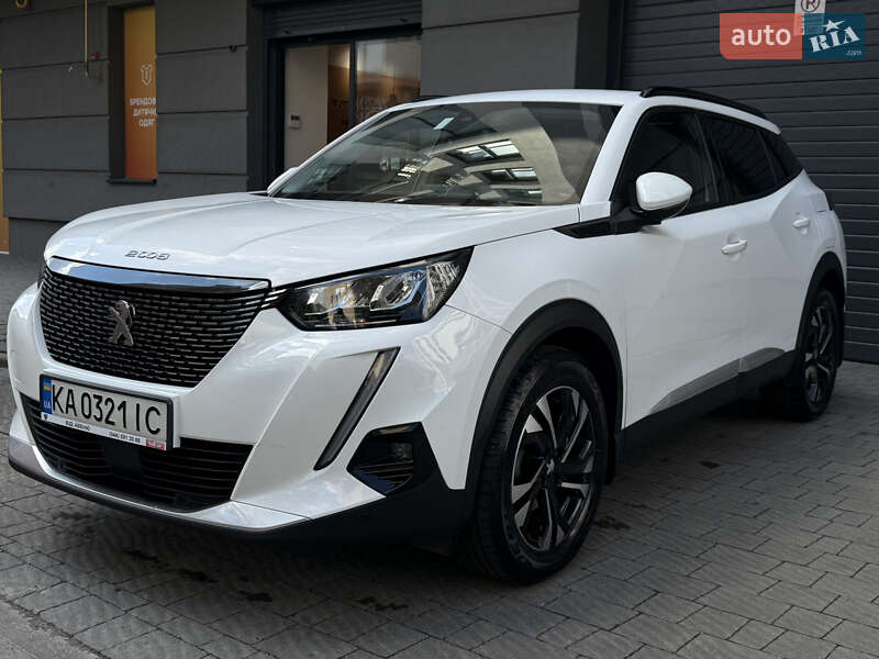 Peugeot 2008 2021