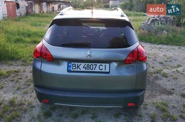 Внедорожник / Кроссовер Peugeot 2008 2014 в 