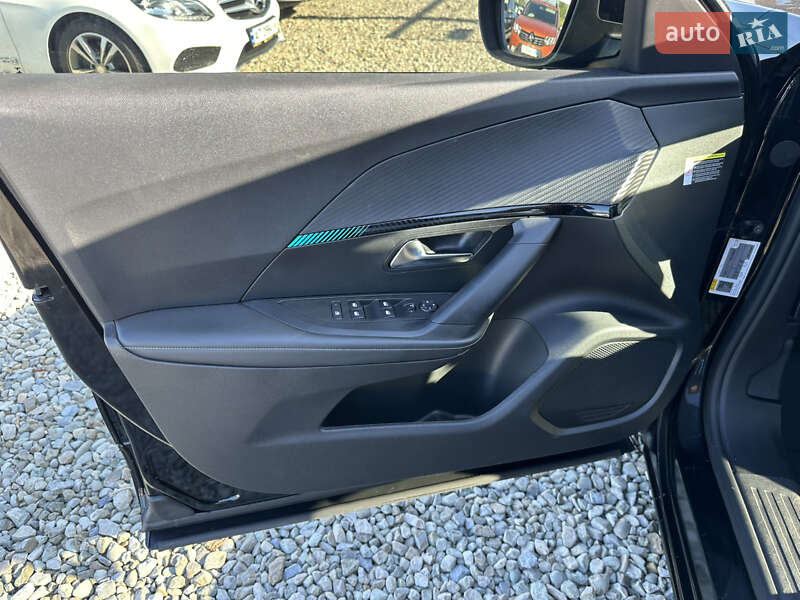 Внедорожник / Кроссовер Peugeot 2008 2021 в Ивано-Франковске