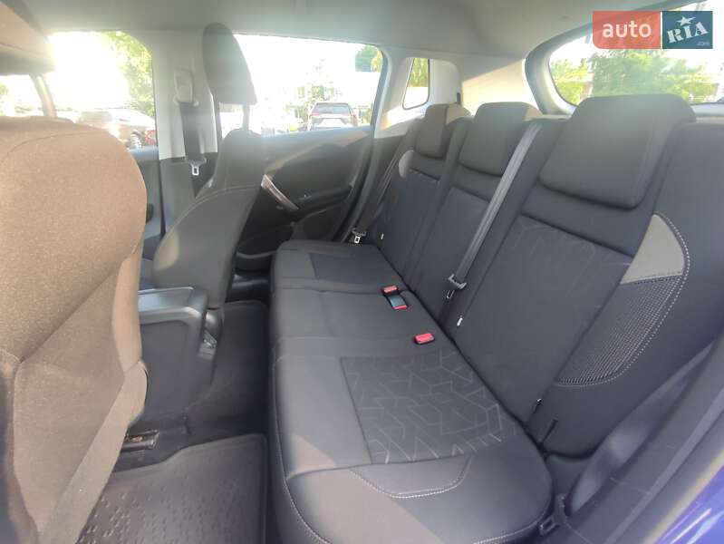 Позашляховик / Кросовер Peugeot 2008 2014 в Києві