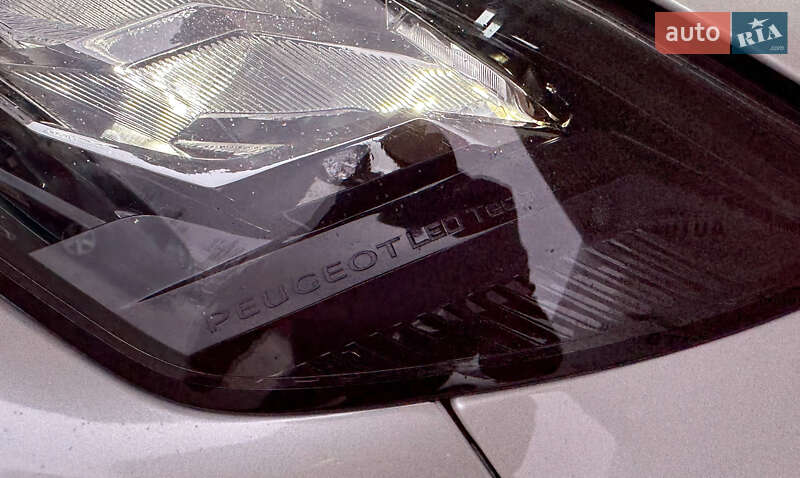 Внедорожник / Кроссовер Peugeot 2008 2022 в Львове фото 44 Внедорожник / Кроссовер Peugeot 2008 2022 в Львове