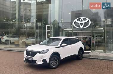 Внедорожник / Кроссовер Peugeot 2008 2021 в Киеве