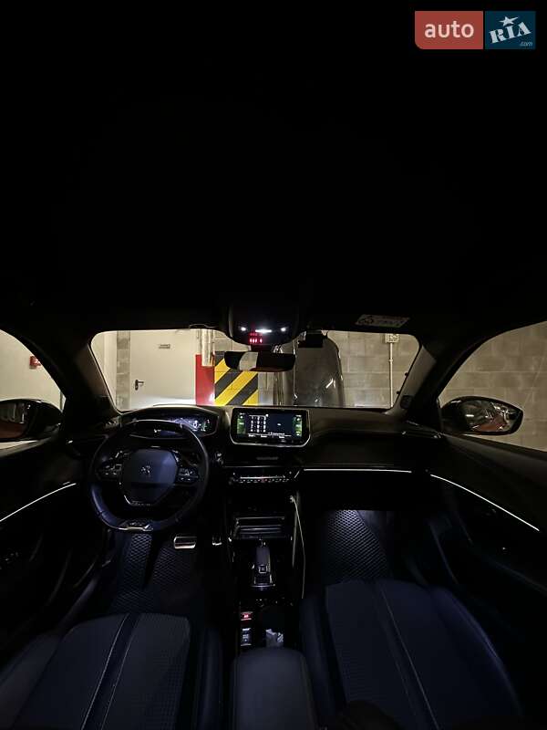 Внедорожник / Кроссовер Peugeot 2008 2021 в Киеве фото 20 Внедорожник / Кроссовер Peugeot 2008 2021 в Киеве