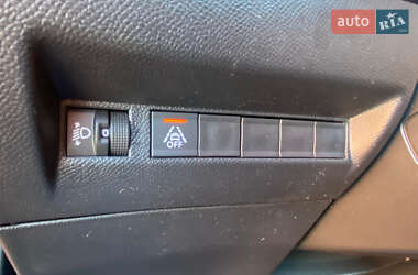 Внедорожник / Кроссовер Peugeot 2008 2021 в 