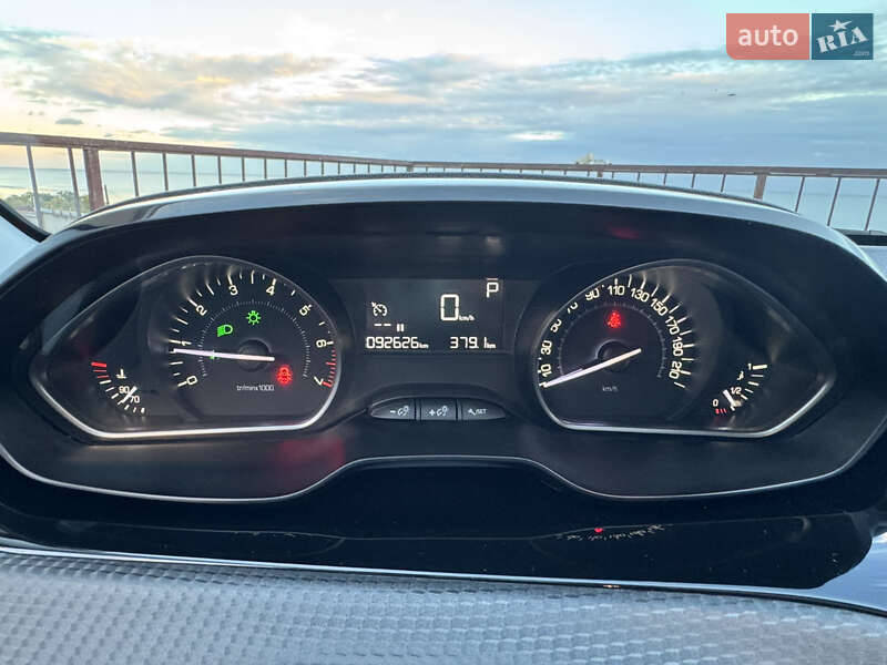 Внедорожник / Кроссовер Peugeot 2008 2019 в Одессе фото 28 Внедорожник / Кроссовер Peugeot 2008 2019 в Одессе