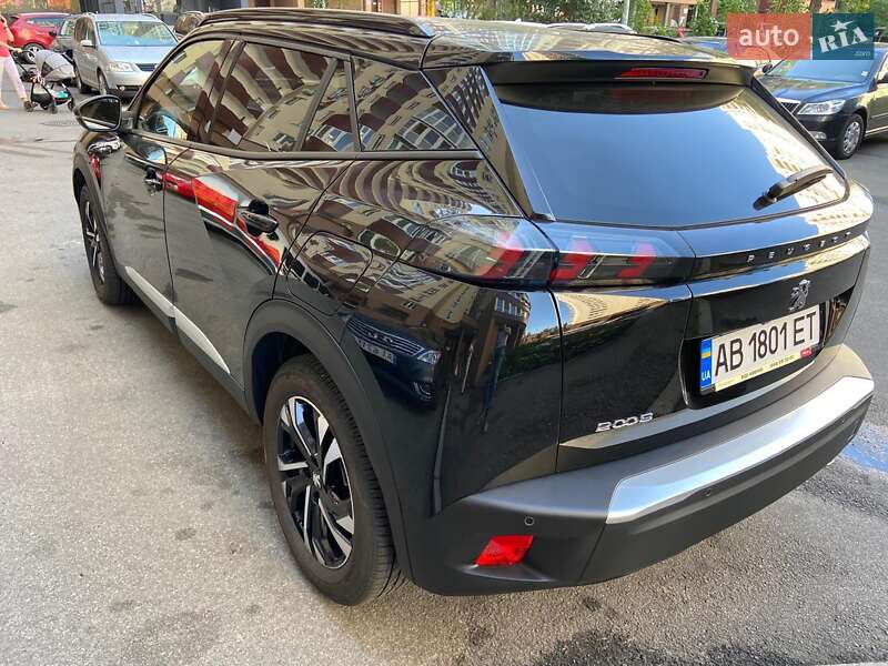 Внедорожник / Кроссовер Peugeot 2008 2020 в Киеве