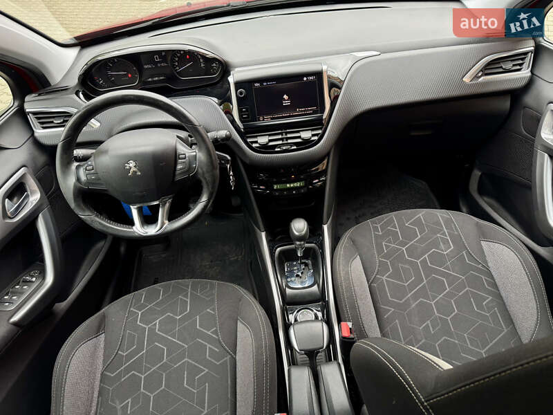 Внедорожник / Кроссовер Peugeot 2008 2018 в Ужгороде фото 21 Внедорожник / Кроссовер Peugeot 2008 2018 в Ужгороде