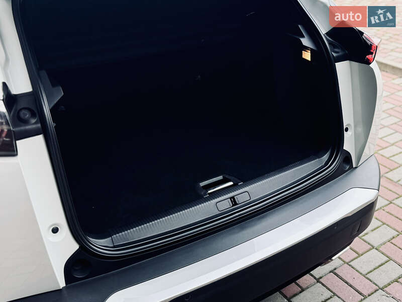 Внедорожник / Кроссовер Peugeot 2008 2020 в Львове фото 12 Внедорожник / Кроссовер Peugeot 2008 2020 в Львове